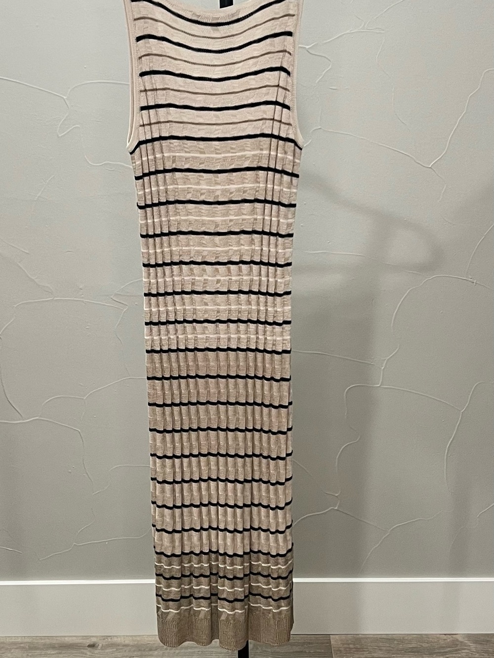 LOFT tank top midi dress. (lightweight).